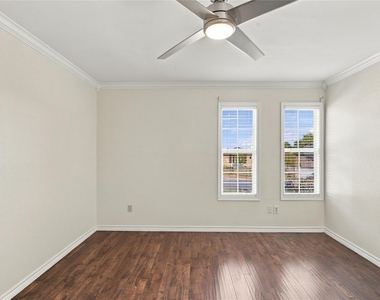 7700 Banpass Ln - Photo Thumbnail 17