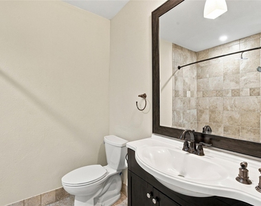 7700 Banpass Ln - Photo Thumbnail 13