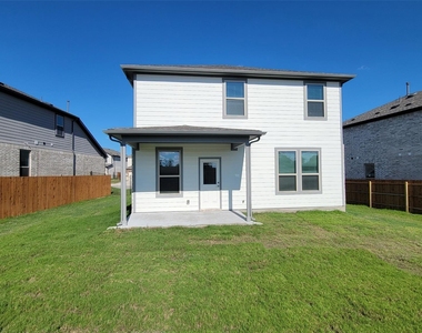 228 Groveland Dr - Photo Thumbnail 30