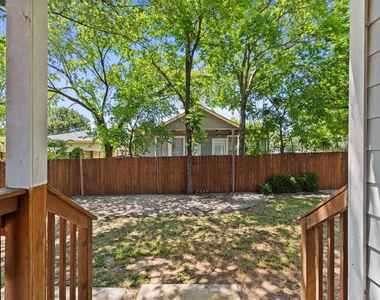 3203 E 18th St - Photo Thumbnail 25