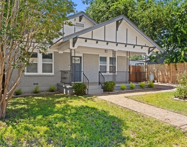 3203 E 18th St - Photo Thumbnail 35
