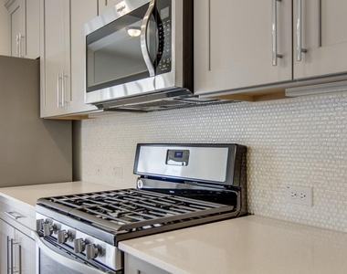 13910 Osmarea Dr - Photo Thumbnail 12