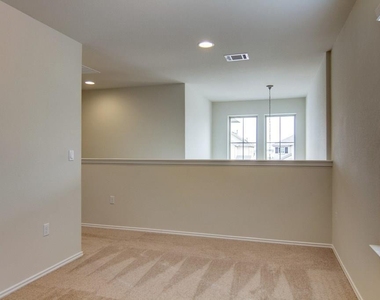13910 Osmarea Dr - Photo Thumbnail 14