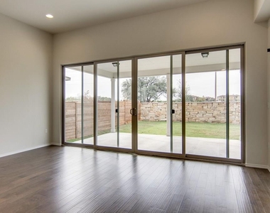 13910 Osmarea Dr - Photo Thumbnail 6