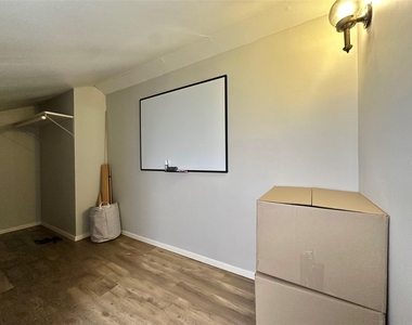 4411 Guadalupe St - Photo Thumbnail 13