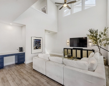 8602 Cottage Rose Dr - Photo Thumbnail 7