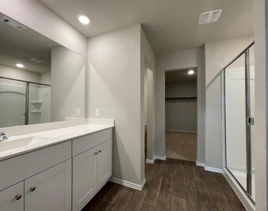 5805 Xene Dr - Photo Thumbnail 7