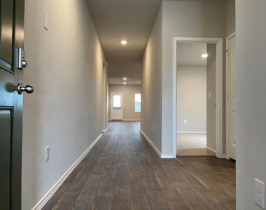 5805 Xene Dr - Photo Thumbnail 1