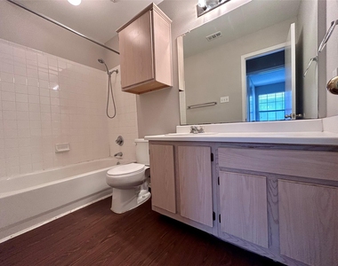 9701 Nightjar Dr - Photo Thumbnail 6