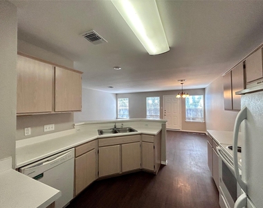 9701 Nightjar Dr - Photo Thumbnail 4