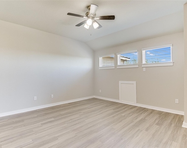 17201 Leafroller Dr - Photo Thumbnail 27