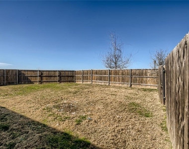 349 Tailwind Dr - Photo Thumbnail 8