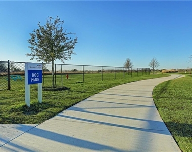 349 Tailwind Dr - Photo Thumbnail 11