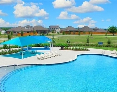 349 Tailwind Dr - Photo Thumbnail 9