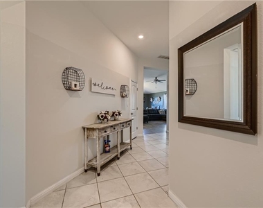 349 Tailwind Dr - Photo Thumbnail 4