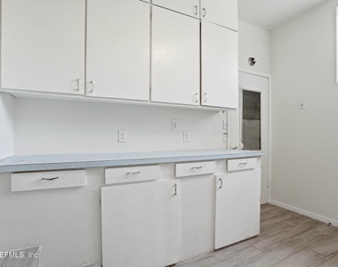 6713 Provost Road N - Photo Thumbnail 15
