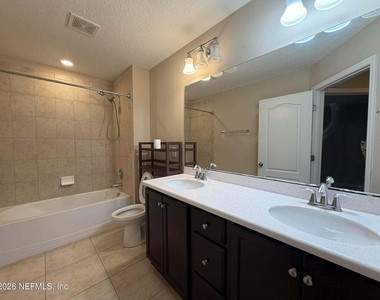 16082 Willow Bluff Court - Photo Thumbnail 15