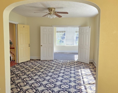 2024 Redwing Street - Photo Thumbnail 8