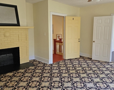 2024 Redwing Street - Photo Thumbnail 2