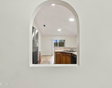 3520 Alec Drive - Photo Thumbnail 8