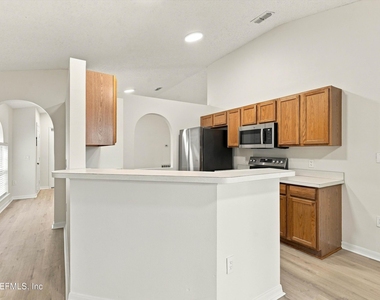 3520 Alec Drive - Photo Thumbnail 10