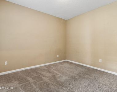 785 Oakleaf Plantation Parkway - Photo Thumbnail 18