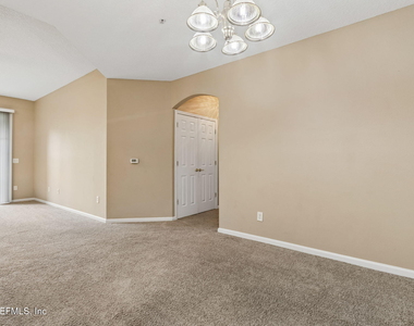 785 Oakleaf Plantation Parkway - Photo Thumbnail 7