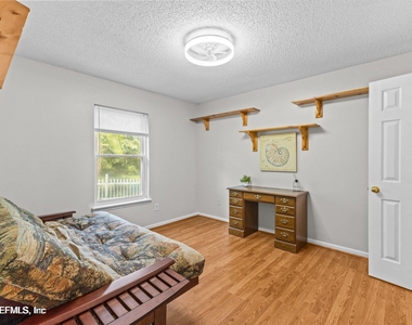 9109 Mountaintop Court - Photo Thumbnail 15