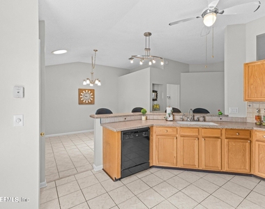 9109 Mountaintop Court - Photo Thumbnail 8