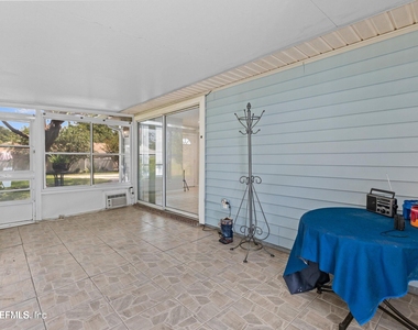 9109 Mountaintop Court - Photo Thumbnail 20
