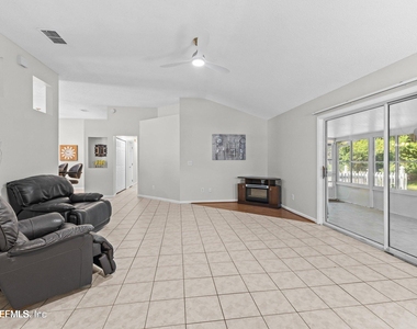 9109 Mountaintop Court - Photo Thumbnail 6