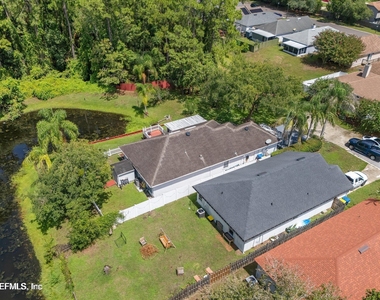 9109 Mountaintop Court - Photo Thumbnail 28