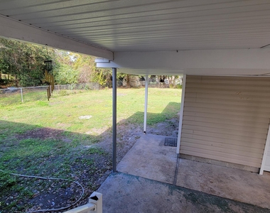 4505 Clinton Avenue - Photo Thumbnail 2
