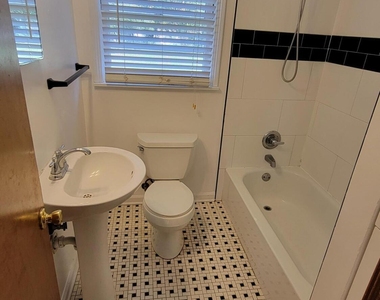 4505 Clinton Avenue - Photo Thumbnail 14