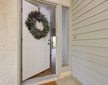 11317 Conch Court - Photo Thumbnail 1