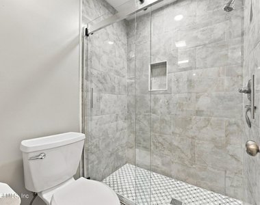 11317 Conch Court - Photo Thumbnail 19
