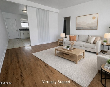 2977 Collier Avenue - Photo Thumbnail 3