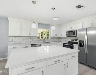 9744 Sappington Avenue - Photo Thumbnail 11