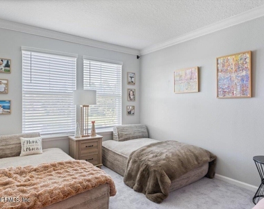 155 Appleton Court - Photo Thumbnail 28