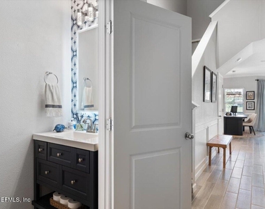 155 Appleton Court - Photo Thumbnail 7