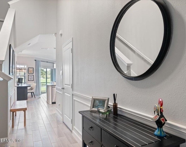 155 Appleton Court - Photo Thumbnail 6
