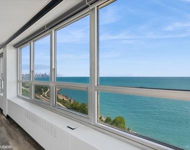 4800 S Chicago Beach Drive - Photo Thumbnail 3