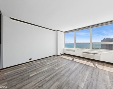 4800 S Chicago Beach Drive - Photo Thumbnail 14
