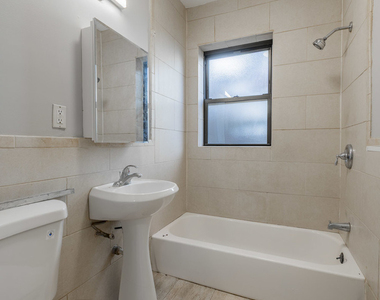 2054 W Arthur Avenue - Photo Thumbnail 7