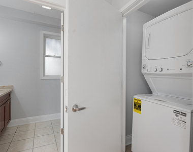 7730 N Ashland Avenue - Photo Thumbnail 9