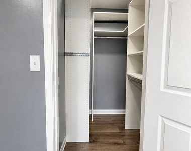 116 Gant Circle - Photo Thumbnail 16
