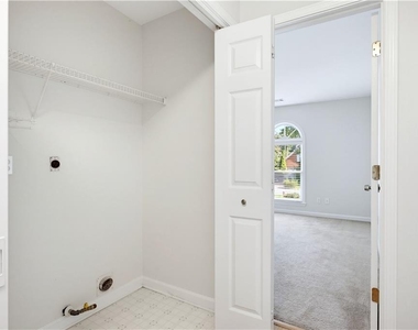 326 Saybrooke Crossing - Photo Thumbnail 30