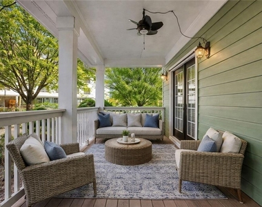 225 Carlyle Park Drive Ne - Photo Thumbnail 23