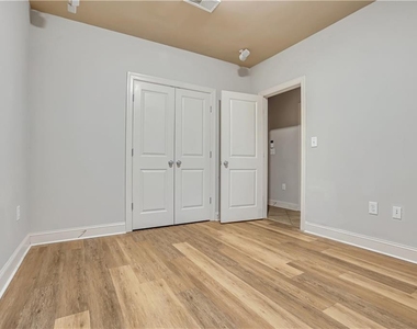 225 Carlyle Park Drive Ne - Photo Thumbnail 21