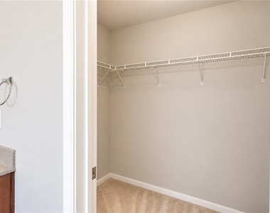 600 Morrow Lane - Photo Thumbnail 22